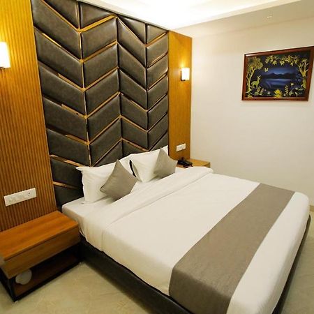 Hotel The Grand Indore Exterior foto